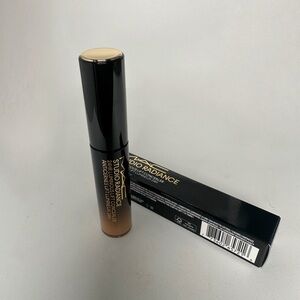 MAC Studio Radiance 24hr Luminous Lift Concealer NC37